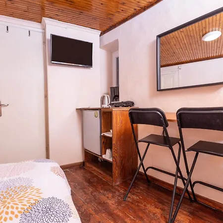 Appartement Kampielo Homes - Budget Prv Bathroom