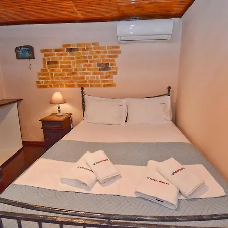 Kampielo Homes - Budget Apartment Corfu (city)